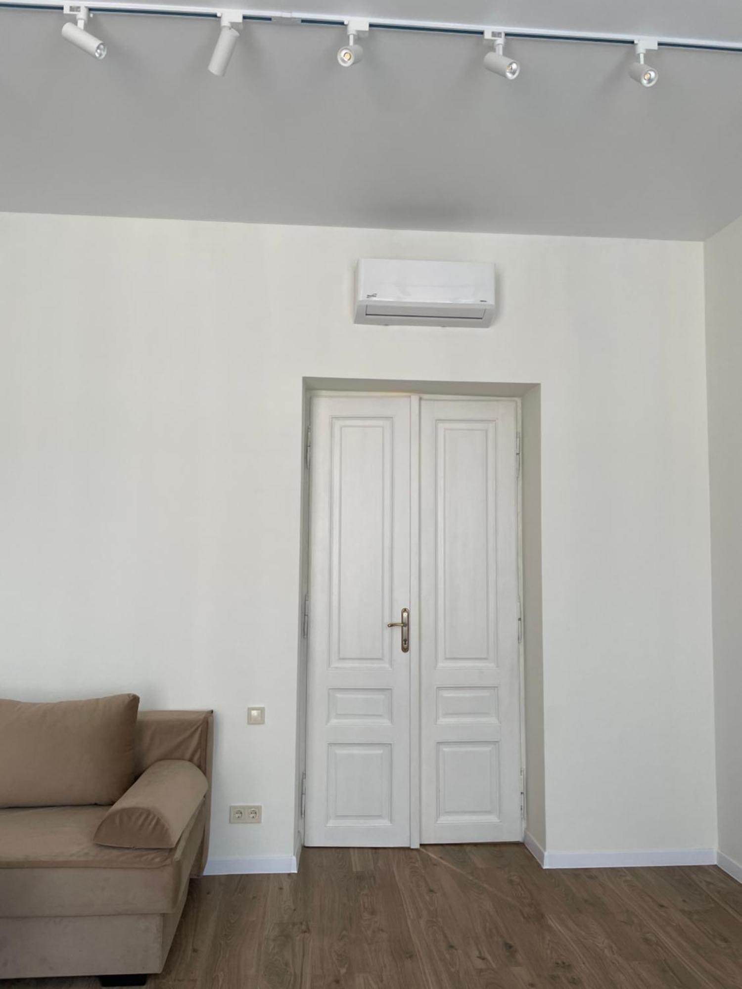 Appartamento Тиктора, 3 Центр Leopoli Esterno foto